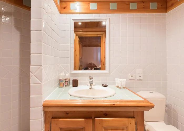 Апартаменты 1850 - Skis Aux Pieds Avec Spa, 3 Pour 6 Personnes - Fr-1-564-115 Куршевель